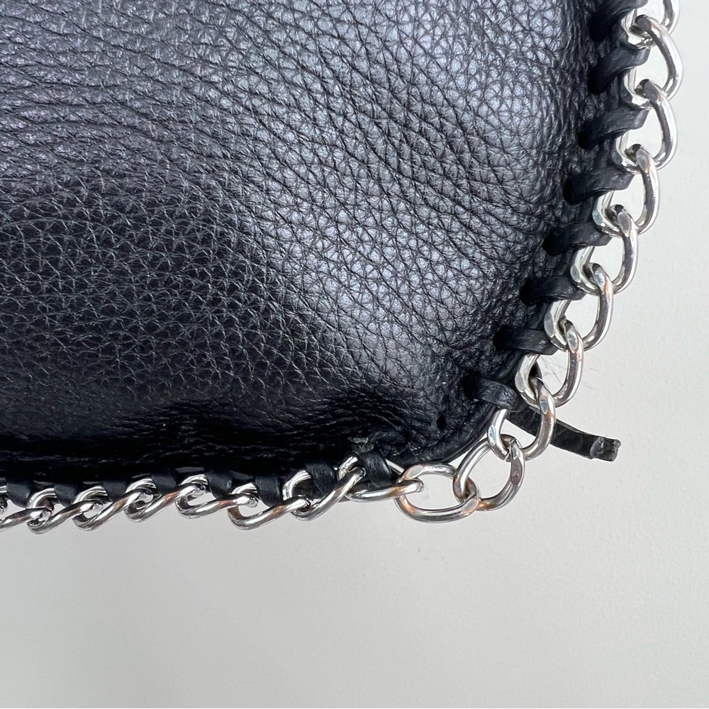 Michael Kors Black Leather Bag with Silver Chain Strap - Picture 4 of 8